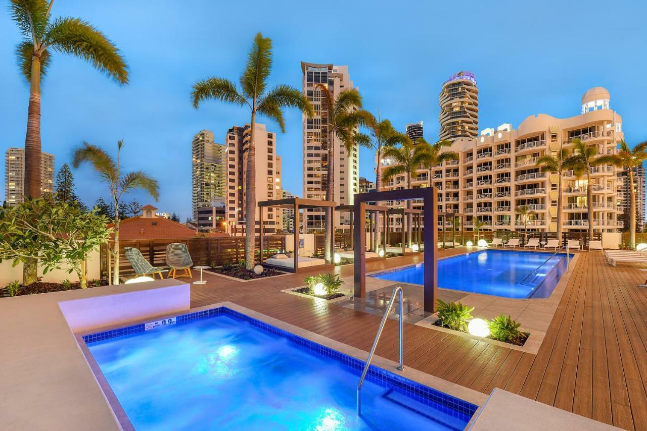 Qube Broadbeach Ocean View Apartments Gold Coast Dış mekan fotoğraf