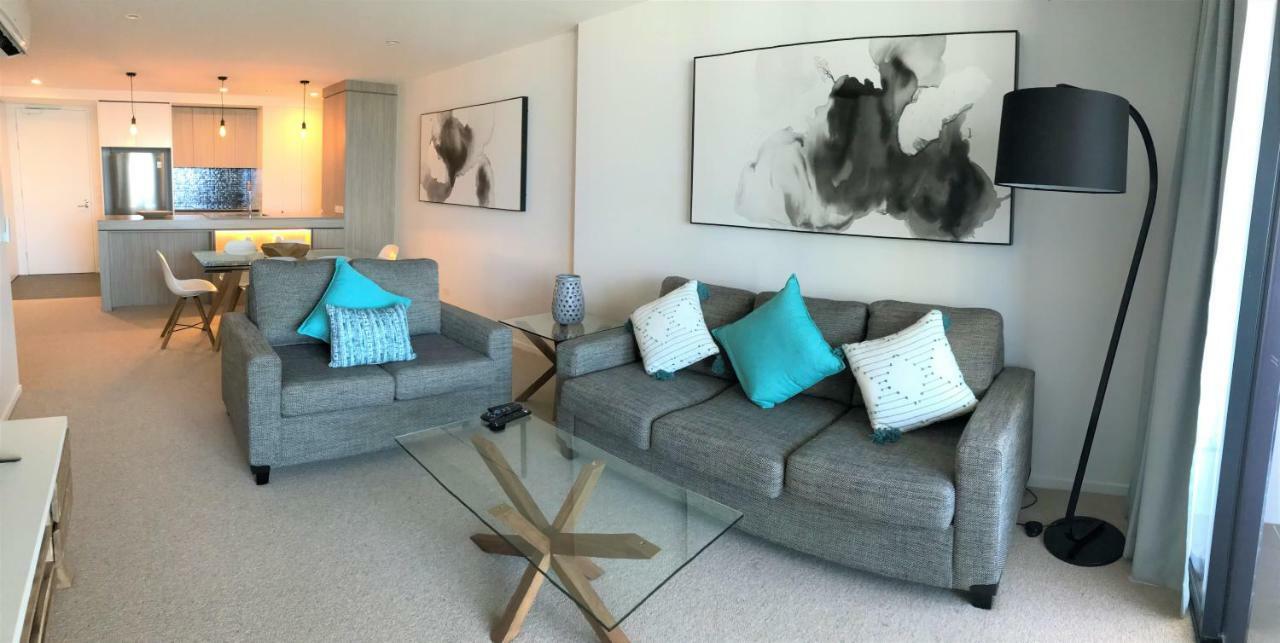 Qube Broadbeach Ocean View Apartments Gold Coast Dış mekan fotoğraf