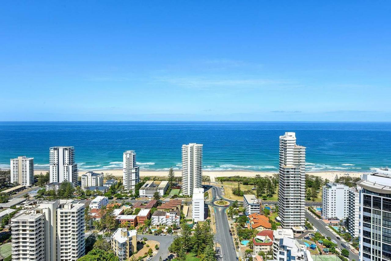 Qube Broadbeach Ocean View Apartments Gold Coast Dış mekan fotoğraf