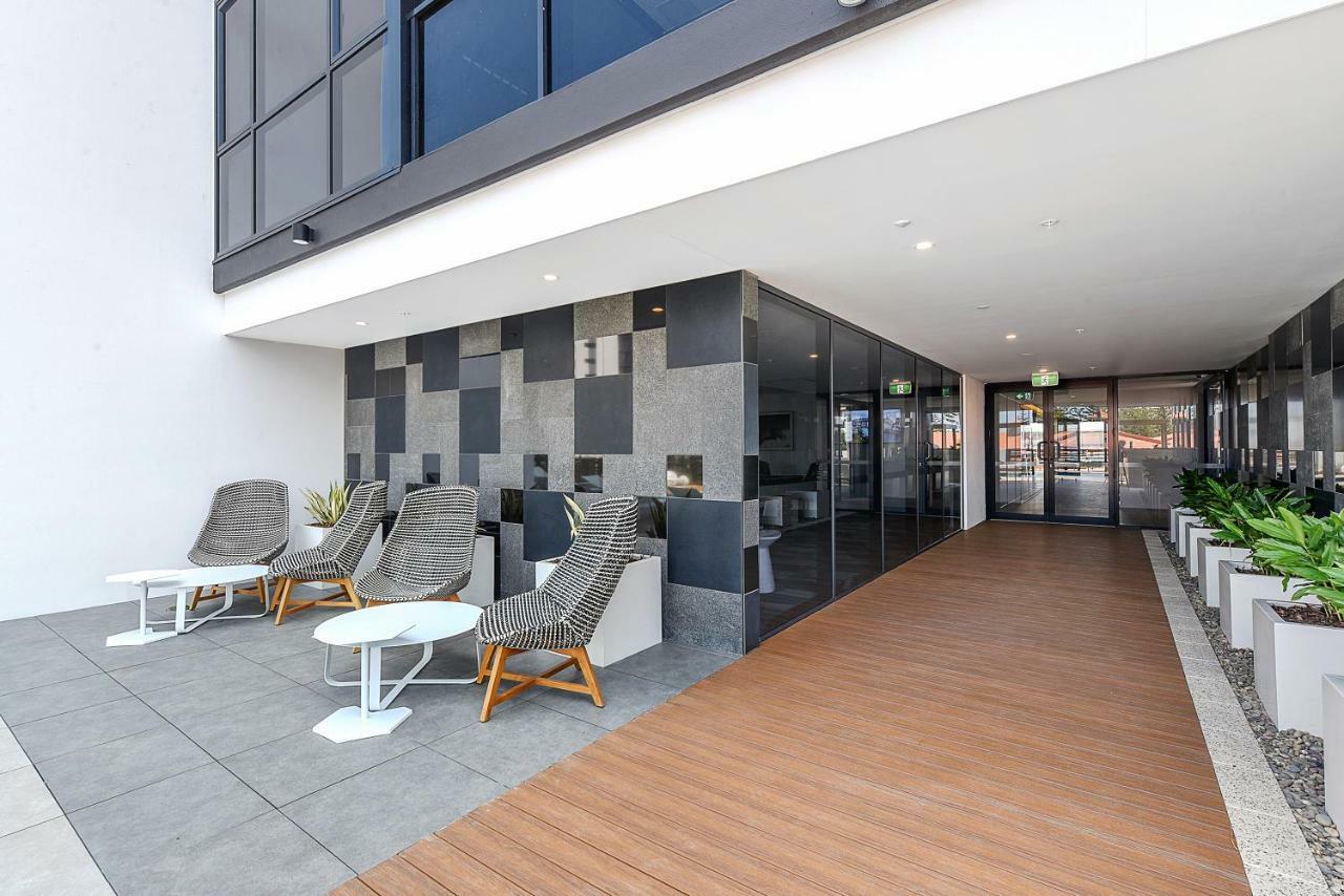 Qube Broadbeach Ocean View Apartments Gold Coast Dış mekan fotoğraf